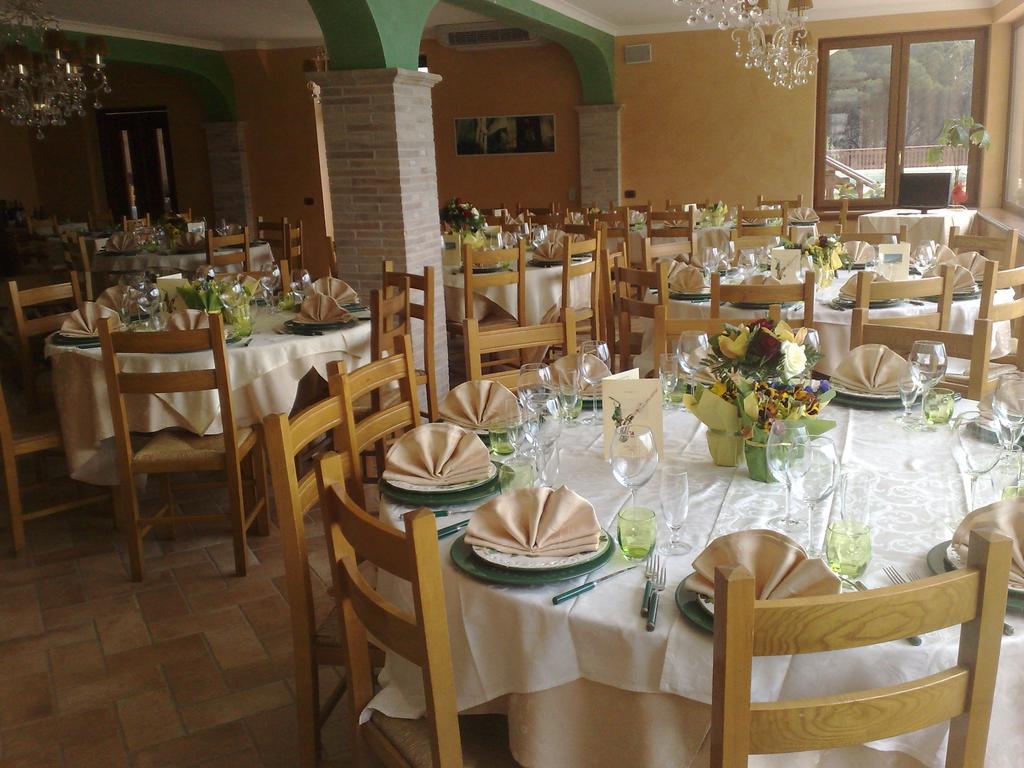 Lenola Agriturismo Collecamminoヴィラ エクステリア 写真